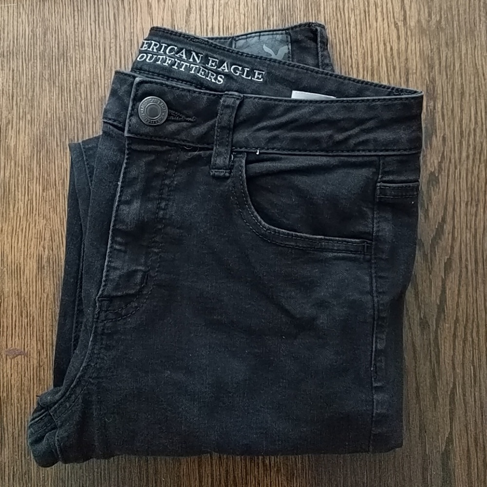 American Eagle Outfitters black skinny jeans